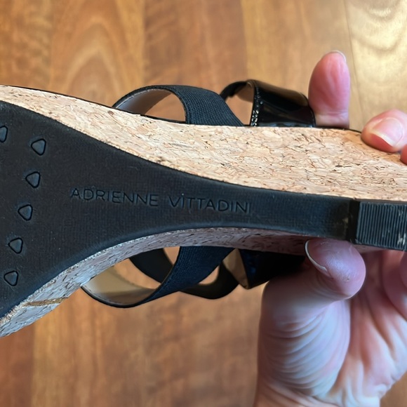 Like new Adrienne Vittadini cork wedges - Picture 9 of 14